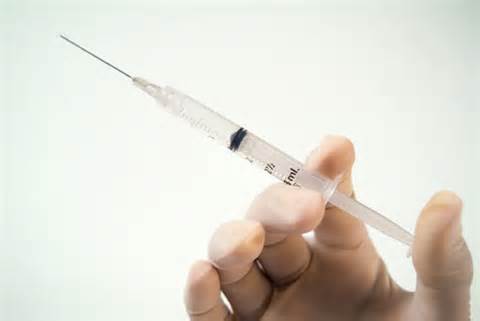 到底应不应该打疫苗？(by @中医李玉宾 )